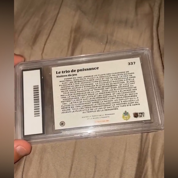 Carte SIGNÉE  par 4 jouers des canadiens de Montréal de l’année 1991 - Picture 3 of 4